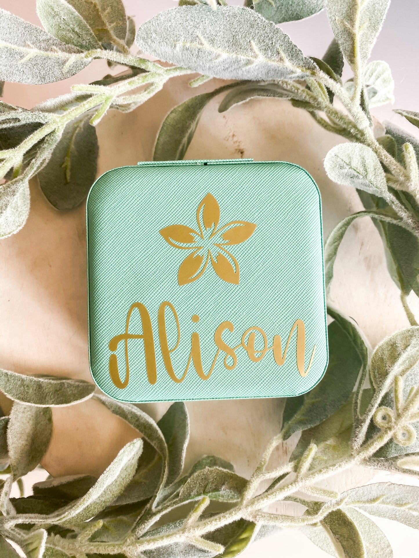 Jewelry Cases - Great for Travel - in Mint