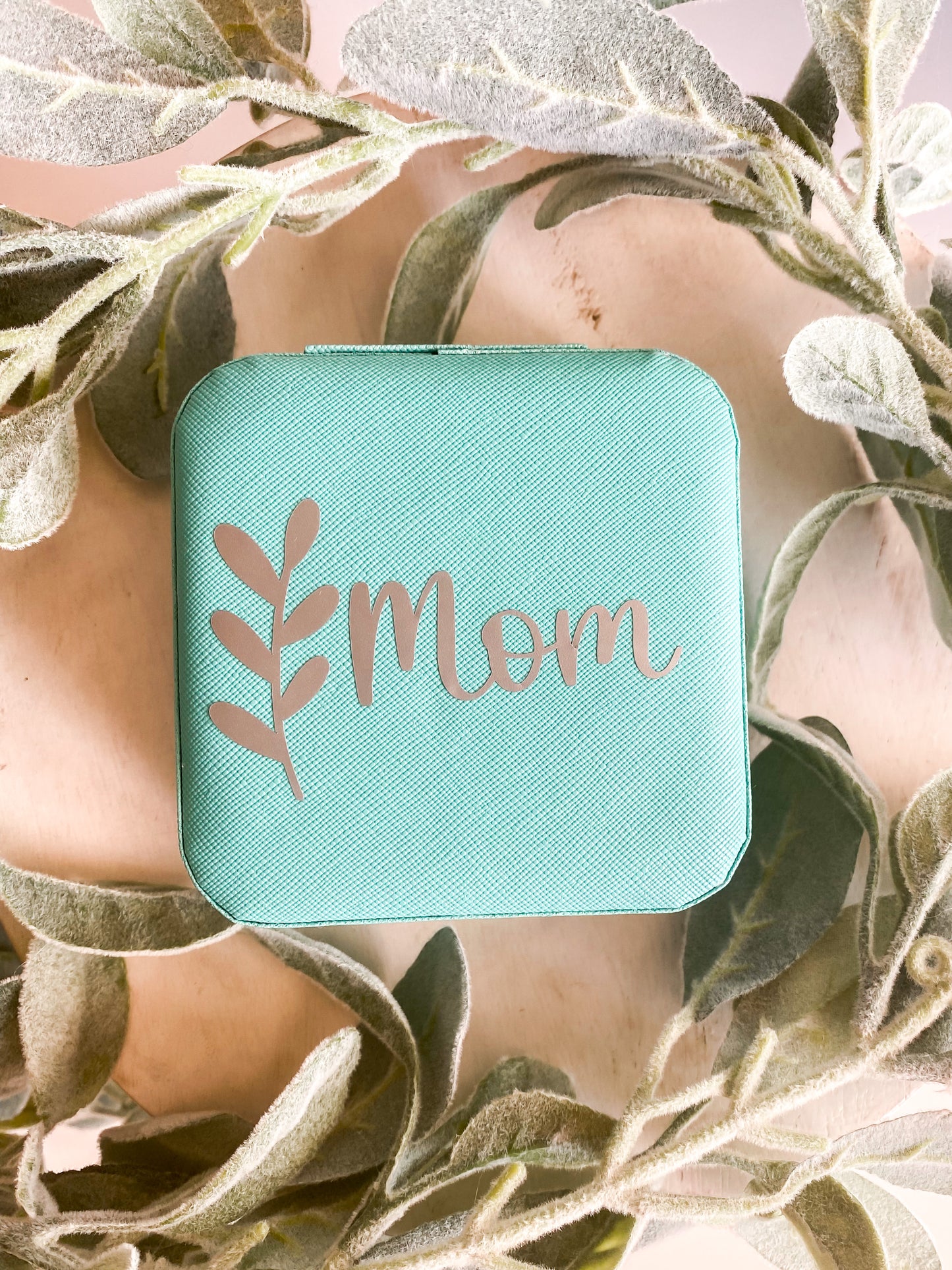 Jewelry Cases - Great for Travel - in Mint
