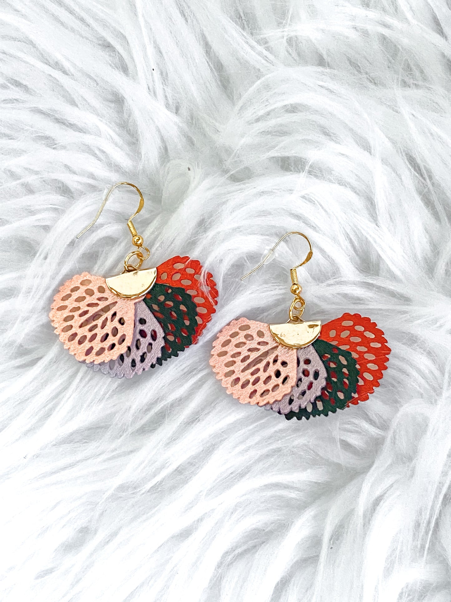 Multicolor feathered fan style earrings